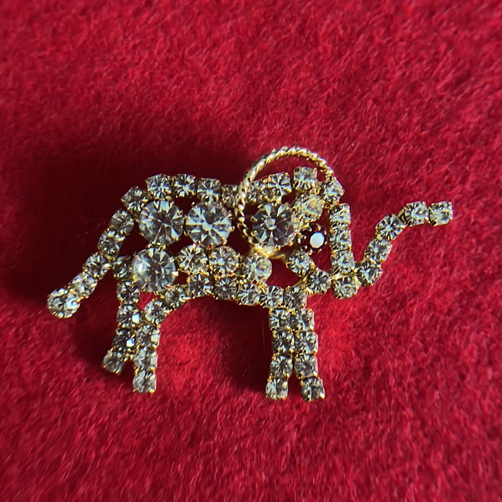 Vintage Rhinestone Covered Elephant Pin Brooch